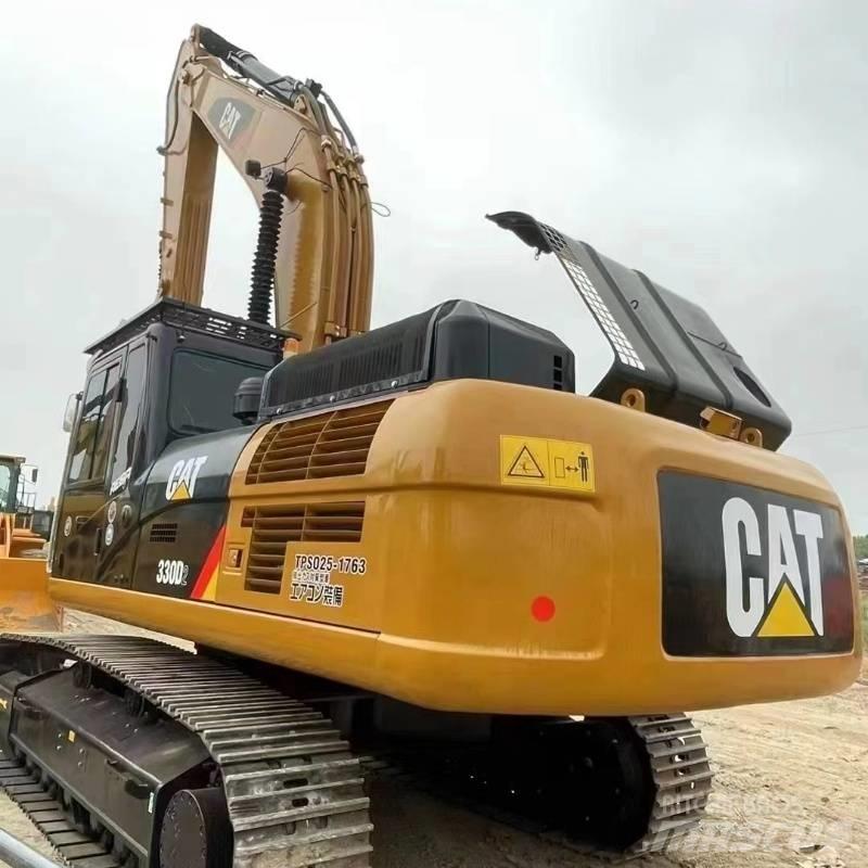 CAT 330 D حفارات زحافة