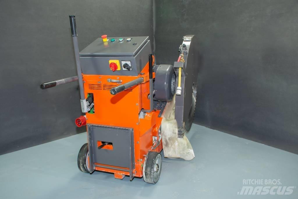 Husqvarna FS 1200 E مناشير صخور وخرسانة