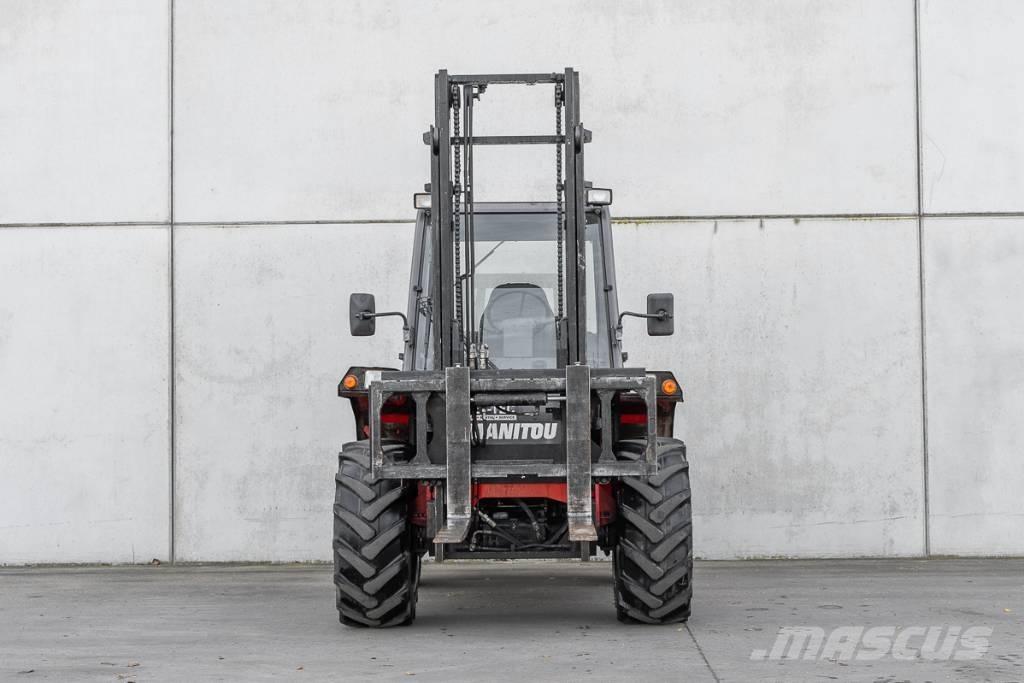 Manitou M 30-4 شاحنات الديزل