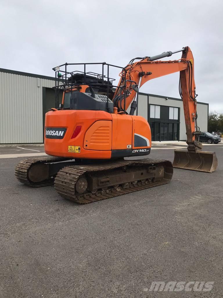 Doosan DX140LCR-5 حفارات زحافة