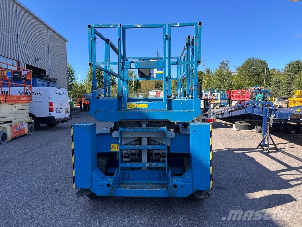 Genie GS 3268 RT رافعات مقصية الشكل