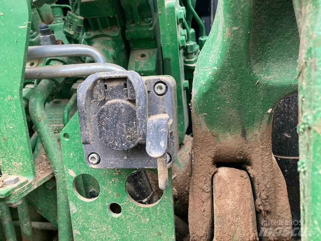 John Deere 6145R الجرارات