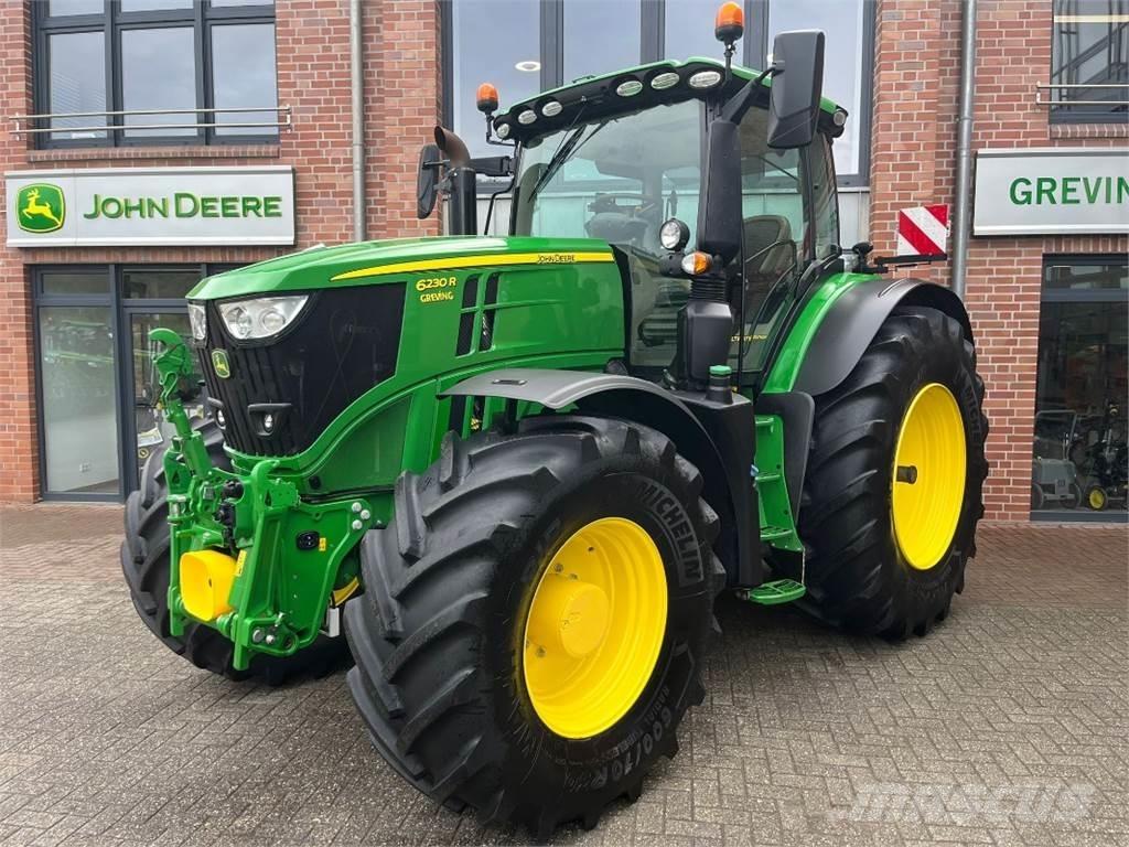 John Deere 6230R الجرارات