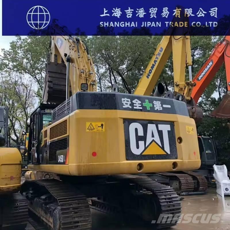 CAT 345 D حفارات زحافة