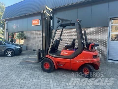 Linde H 30 شاحنات LPG