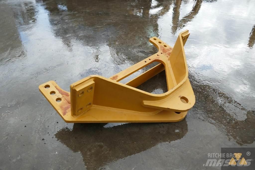 CAT 140M3 Drawbar مكونات أخرى