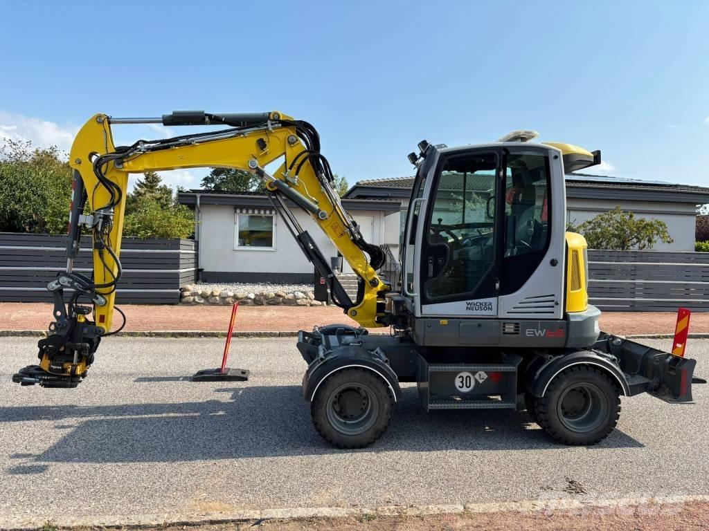 Wacker Neuson EW 65 حفارات بعجل