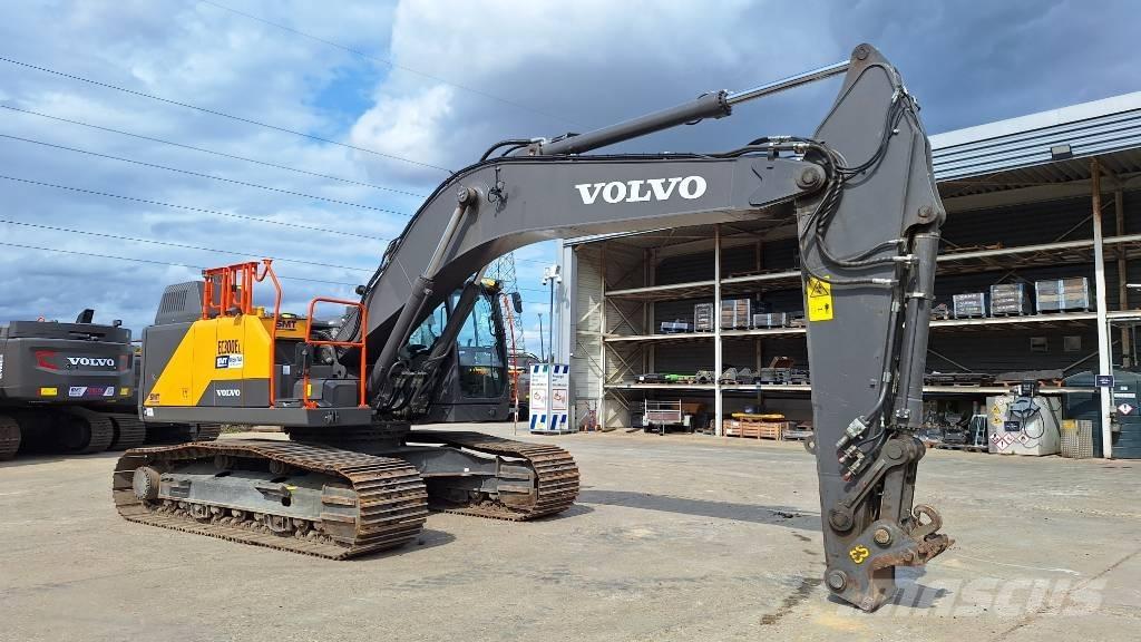 Volvo EC 300 EL حفارات زحافة