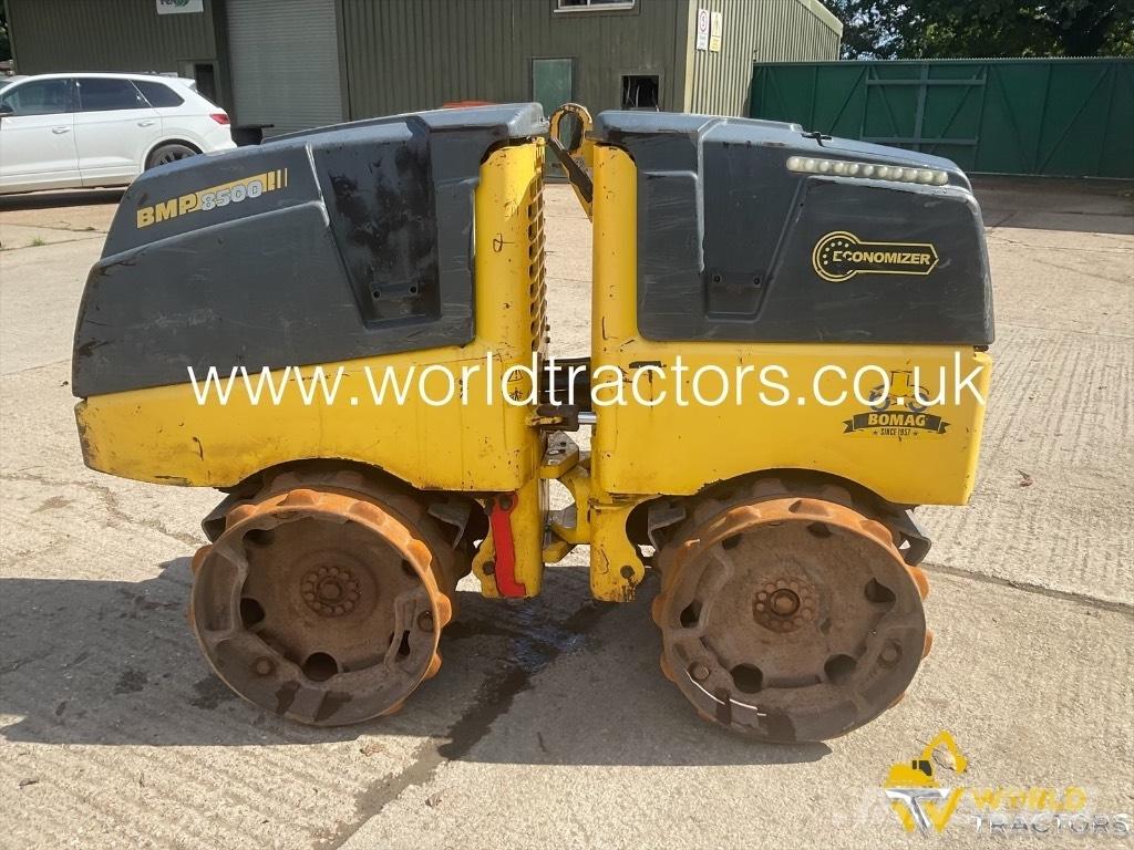 Bomag BMP 8500 دكاكات أفقية