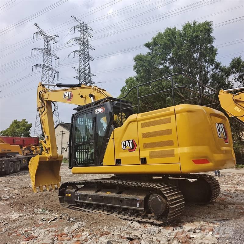 CAT 320 GC حفارات زحافة