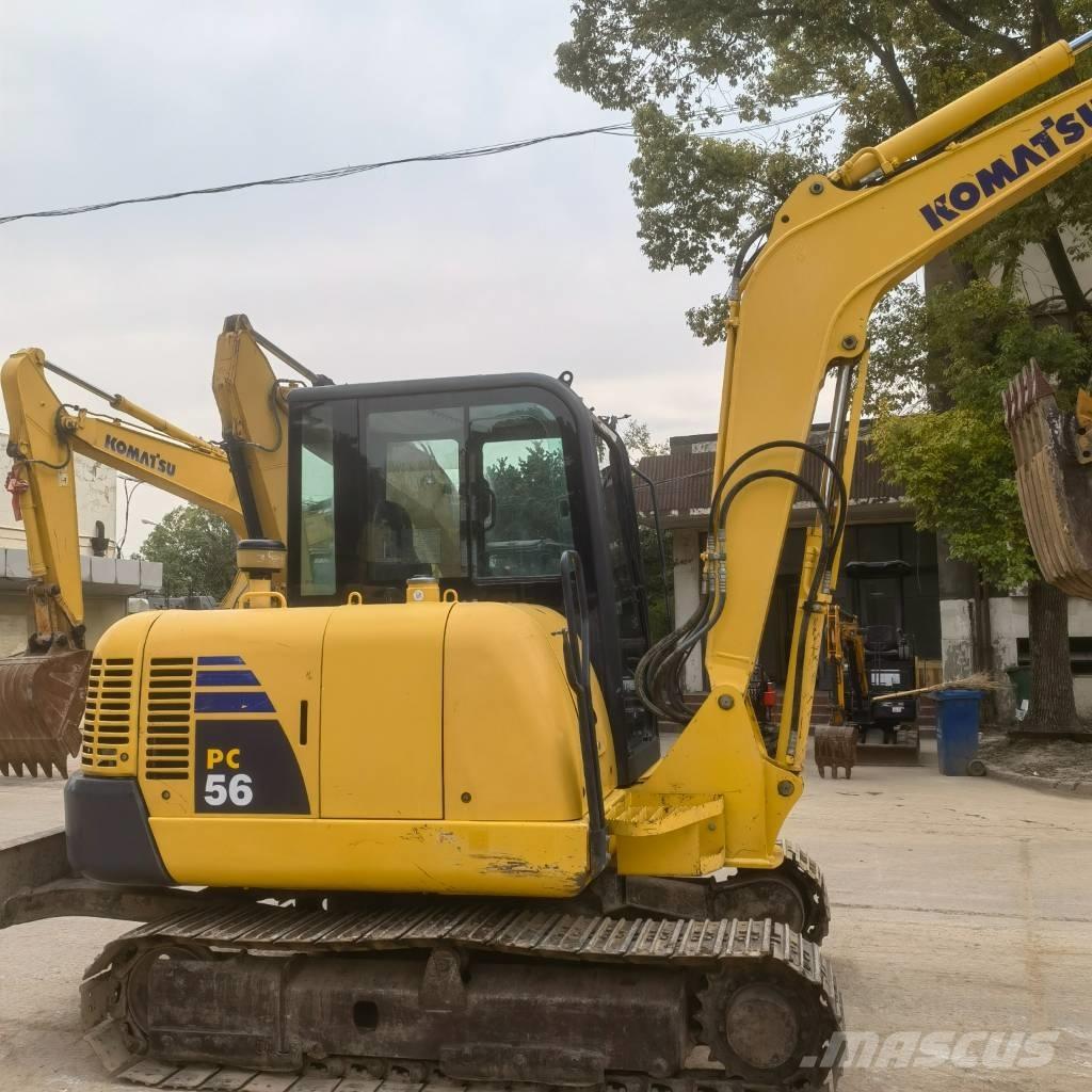 Komatsu PC56 حفارات زحافة