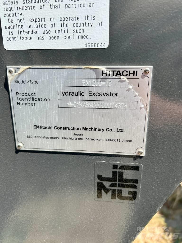 Hitachi EX 1200-7B حفارات زحافة