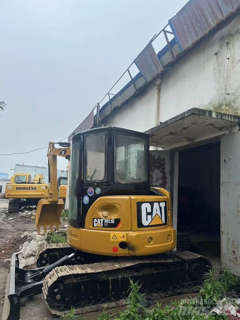 CAT 303.5 E حفارات صغيرة أقل من 7 طن (حفارات صغيرة)