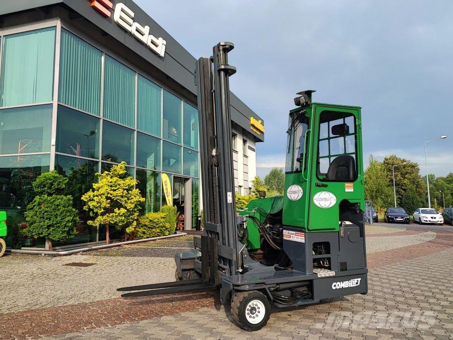 Combilift C4000 شاحنة المناولة رباعية الاتجاهات
