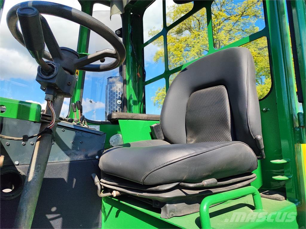 Combilift C4000 شاحنة المناولة رباعية الاتجاهات