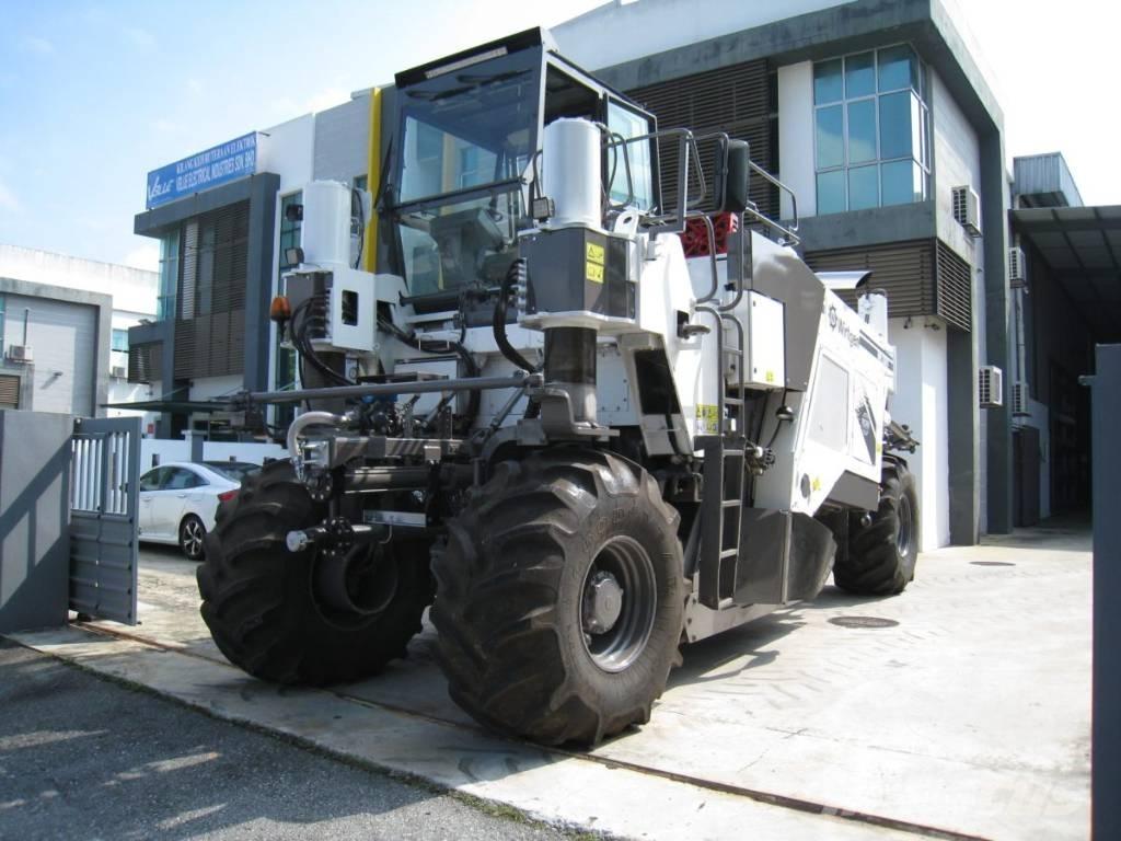 Wirtgen WR 2500 معدات إعادة تدوير الأسفلت