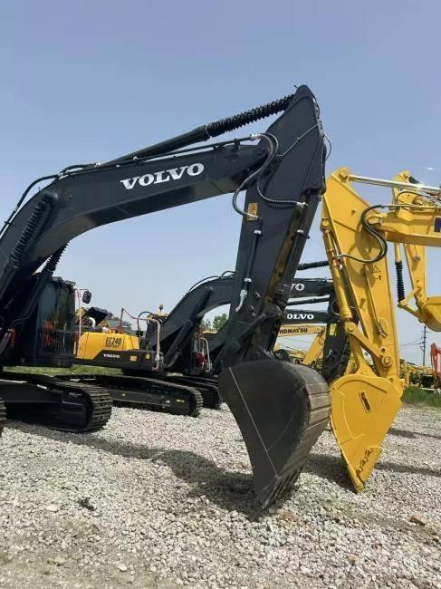 Volvo EC 300 حفارات زحافة