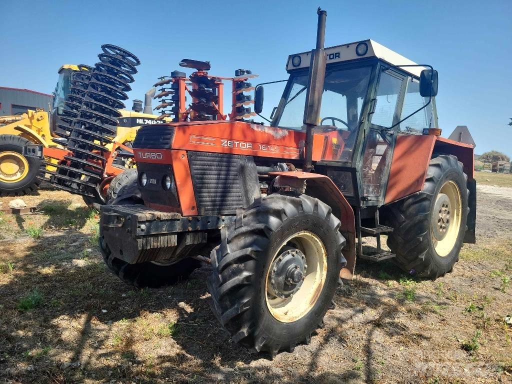 Zetor Crystal 16145 الجرارات