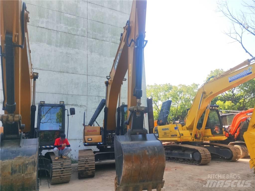 Sany SY 215 C حفارات زحافة
