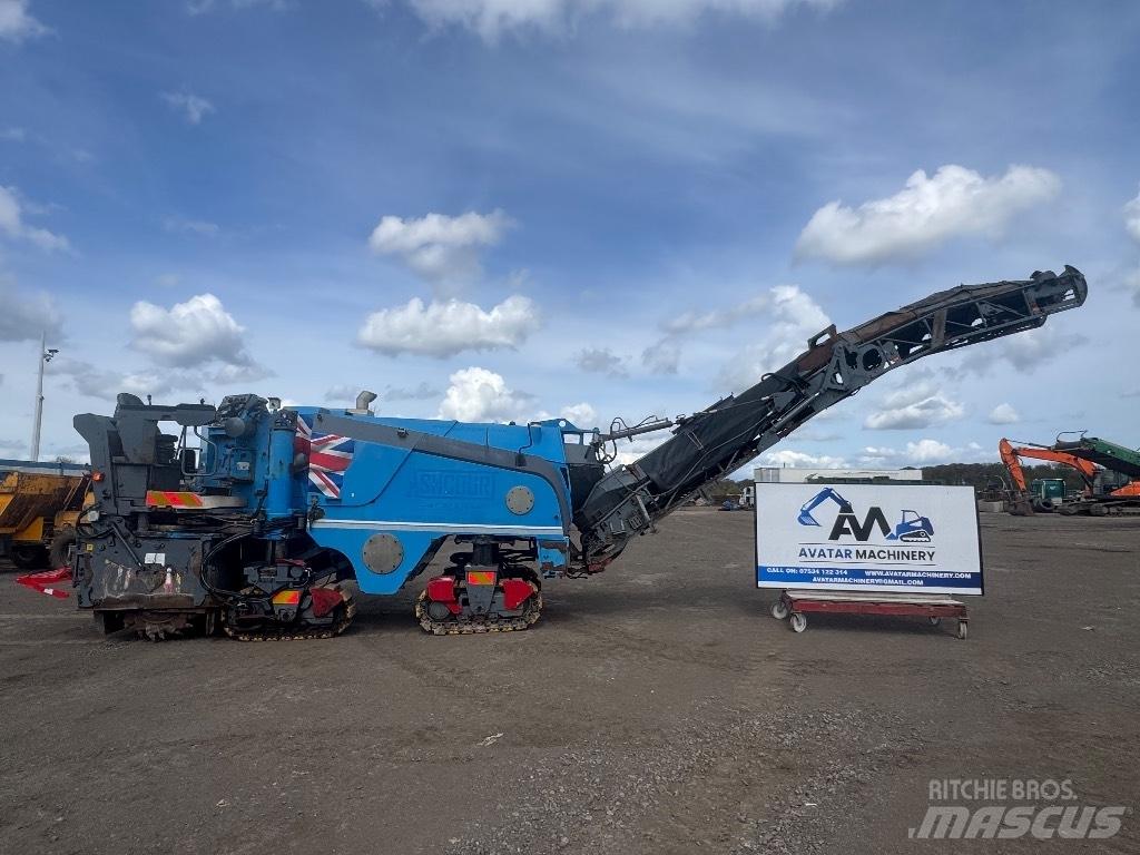 Wirtgen W100 Fi ماكينات الكشط البارد للأسفلت