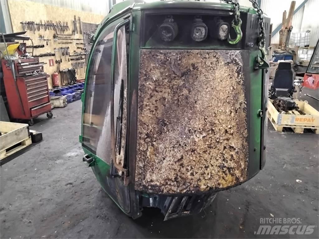 John Deere 1470G كابينة والداخلية
