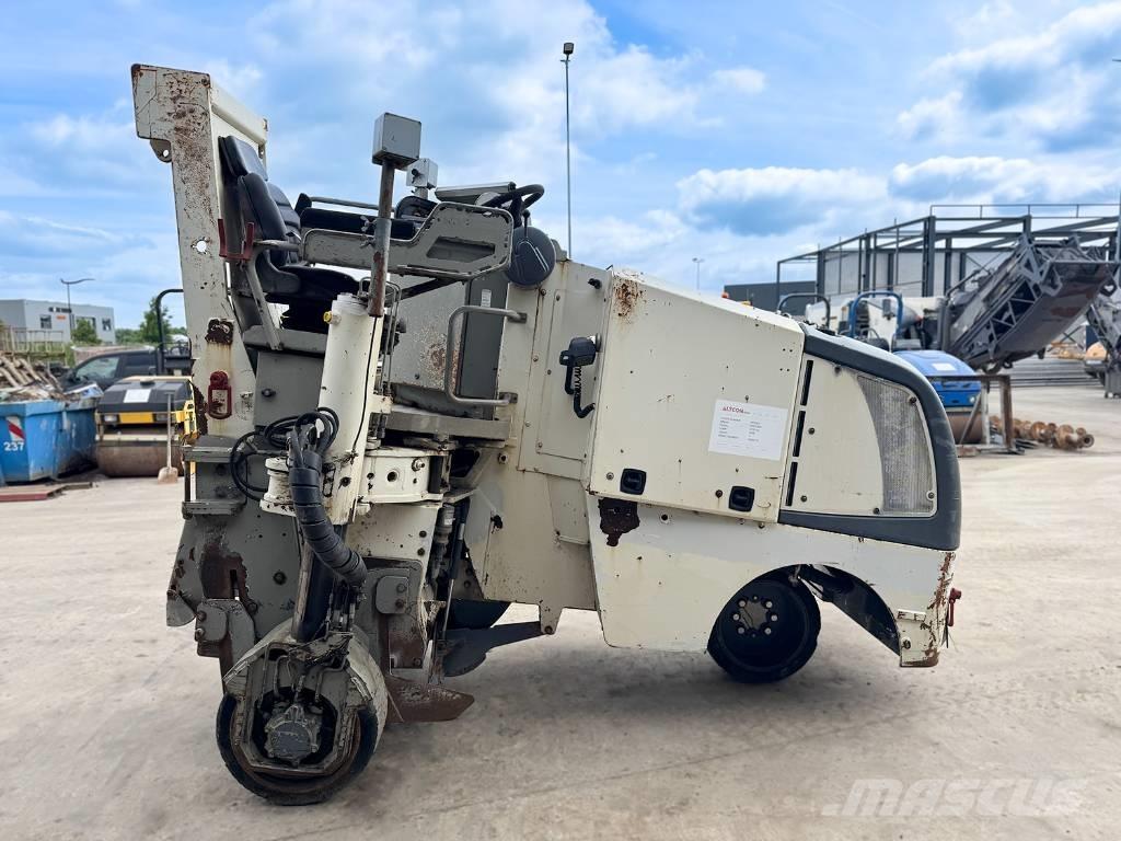 Wirtgen W 50 DC ماكينات الكشط البارد للأسفلت