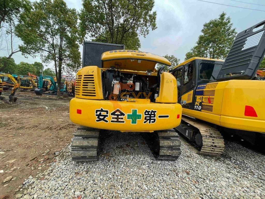 Komatsu PC 70 حفارات وسط 7 طن - 12 طن
