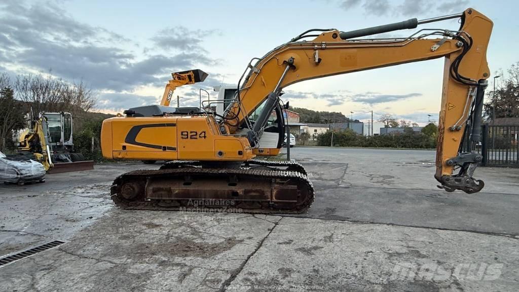 Liebherr R924LC حفارات زحافة