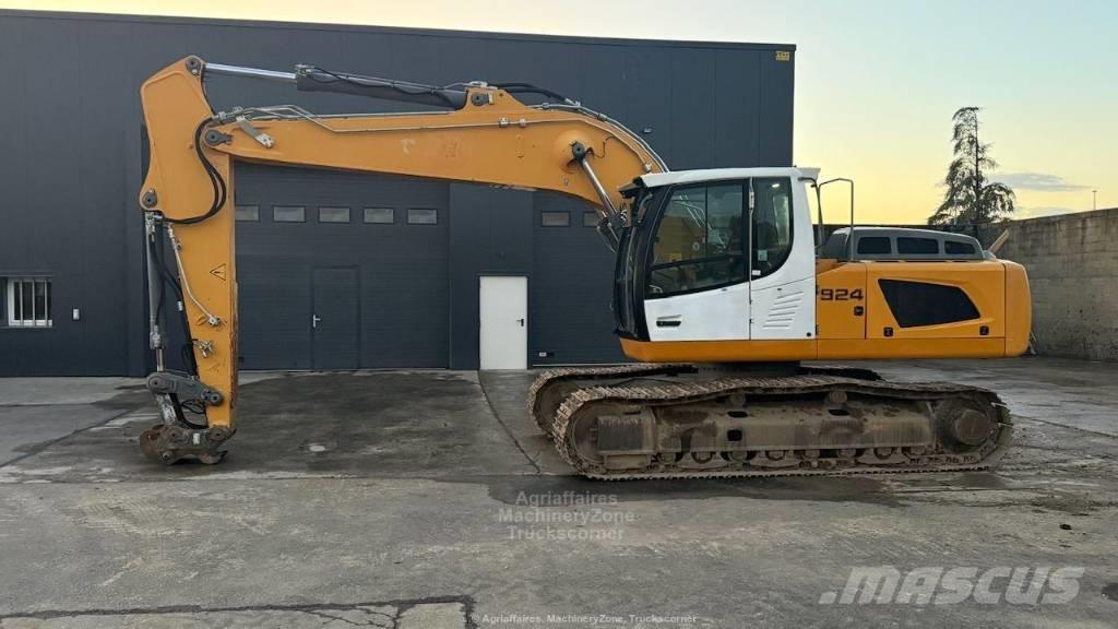 Liebherr R924LC حفارات زحافة