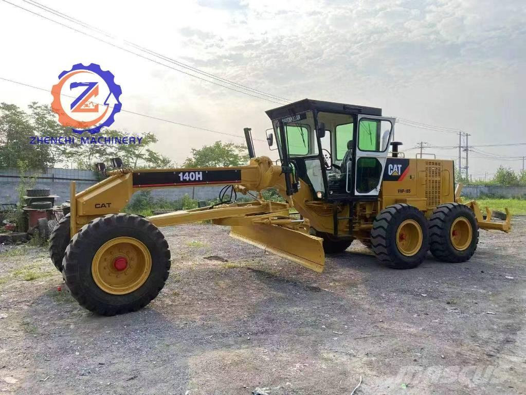 CAT 140 H معدات تمهيد الطرق