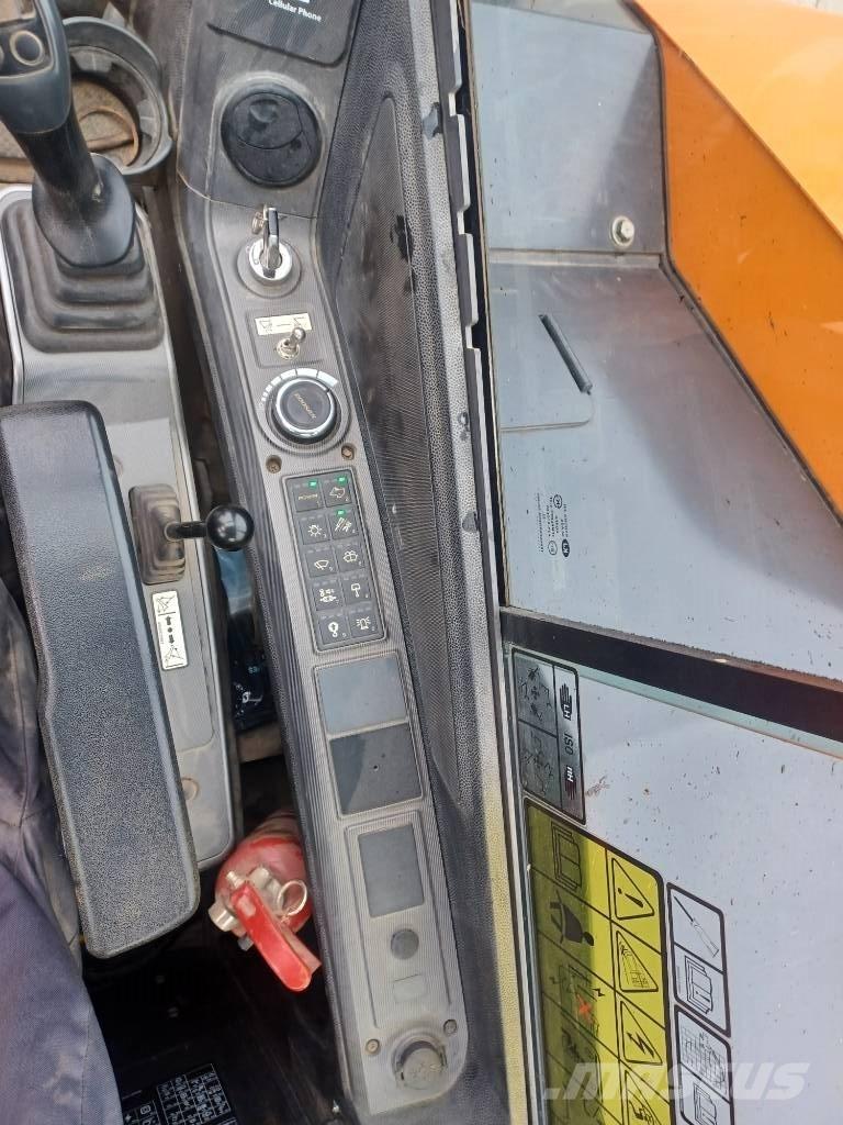 Develon DX 85 R-7 حفارات وسط 7 طن - 12 طن