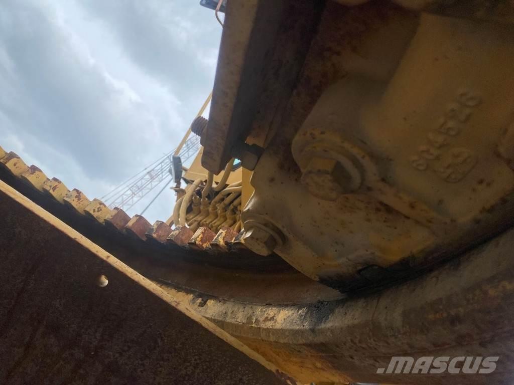 CAT 140 G NVT معدات تمهيد الطرق