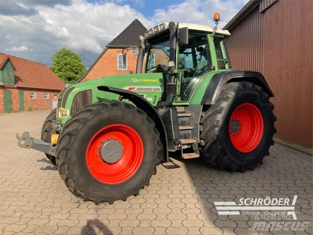 Fendt 920 VARIO الجرارات