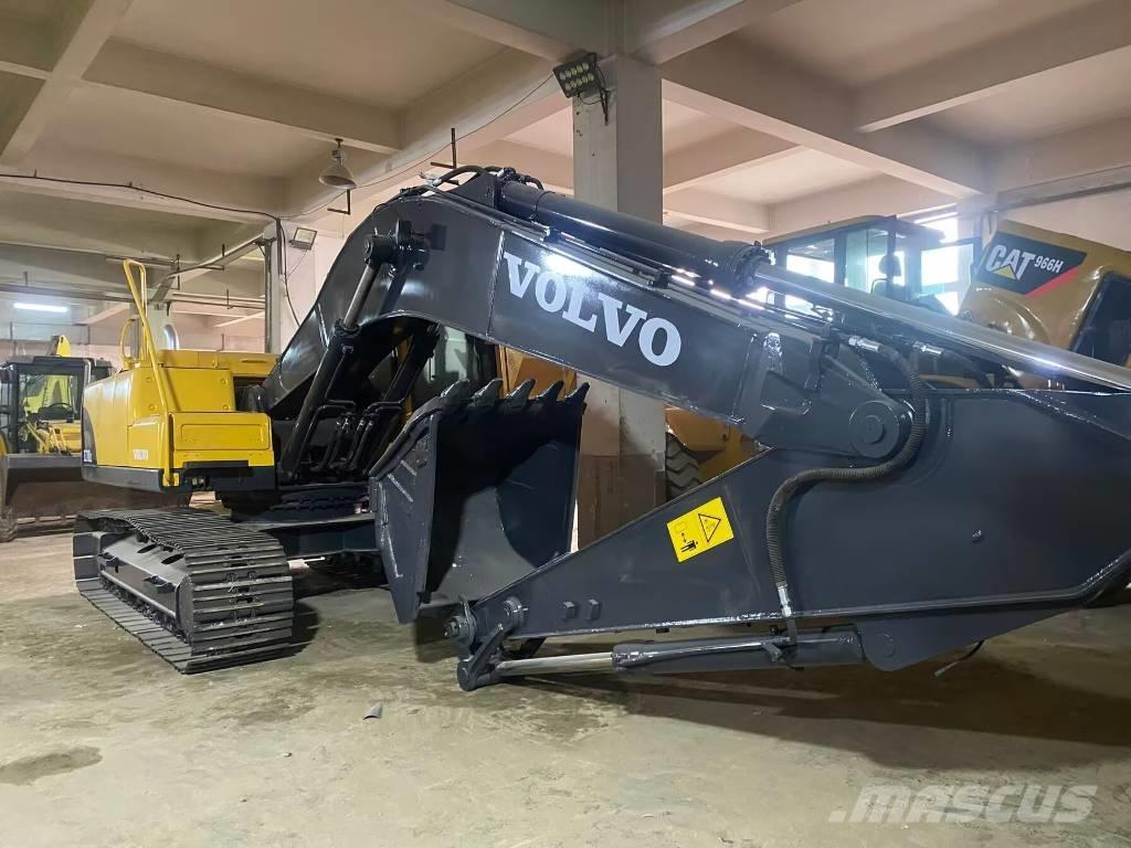 Volvo EC 210 B LC حفارات زحافة