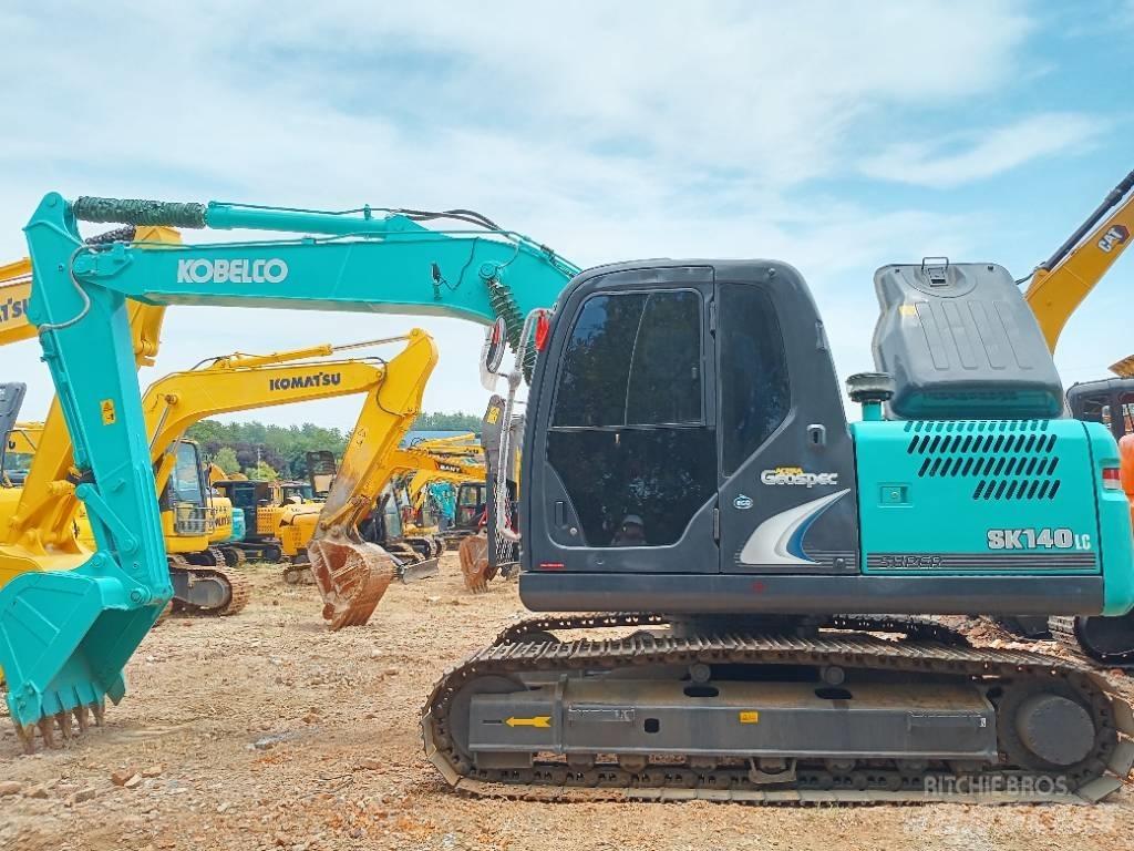 Kobelco SK 140 حفارات وسط 7 طن - 12 طن