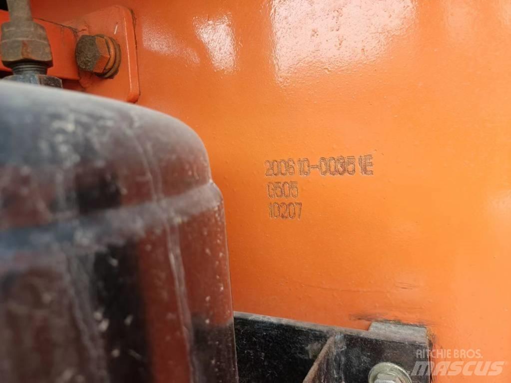 Doosan DL505 لوادر بعجل