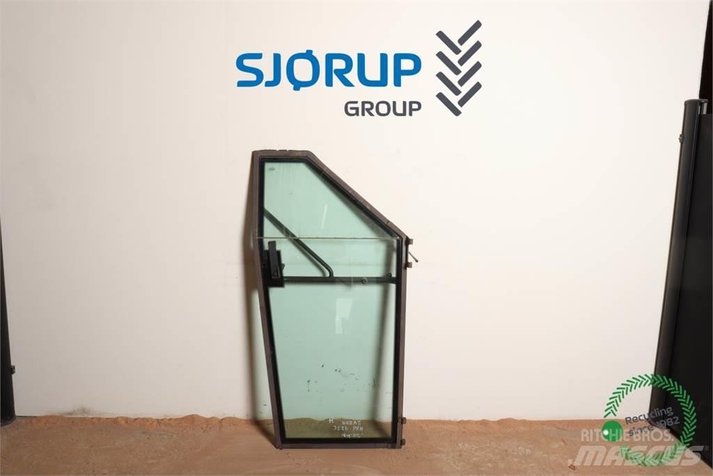 Hydrema 922 C Door كابينة والداخلية