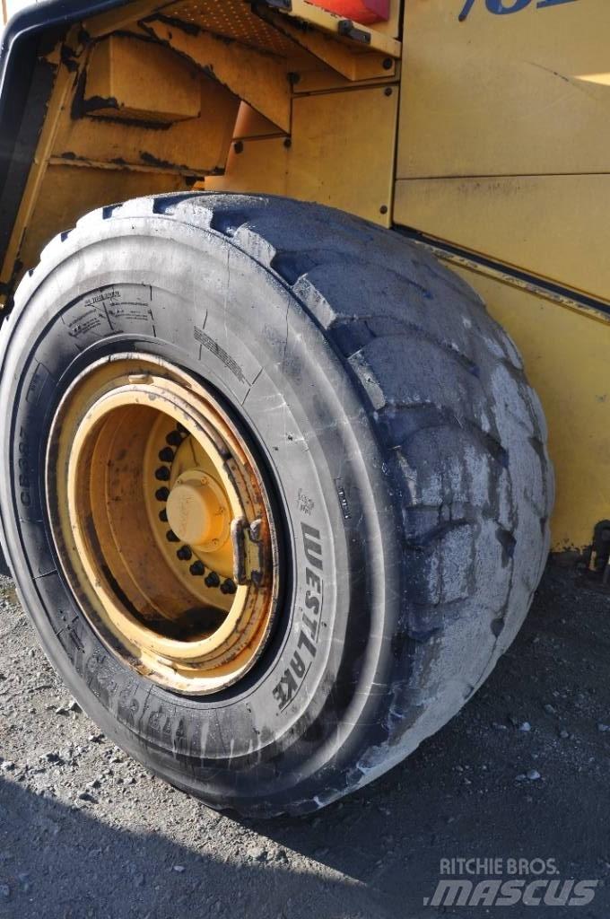 Volvo EC 180 E حفارات زحافة