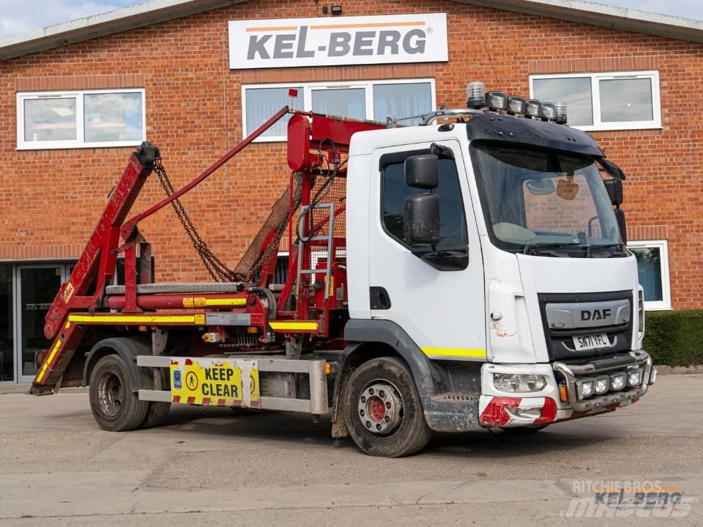 DAF LF230 4x2 شاحنات لوادر