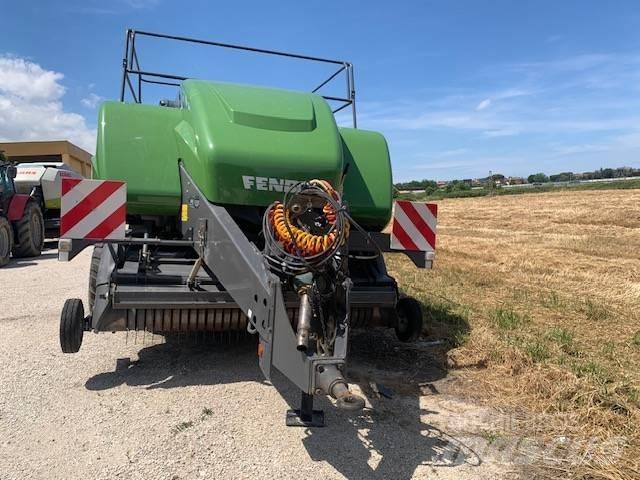 Fendt 1290 S XD محزمات مربعة