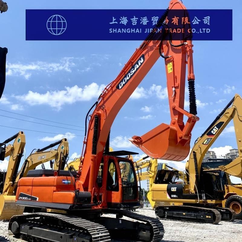 Doosan DX 300 حفارات زحافة