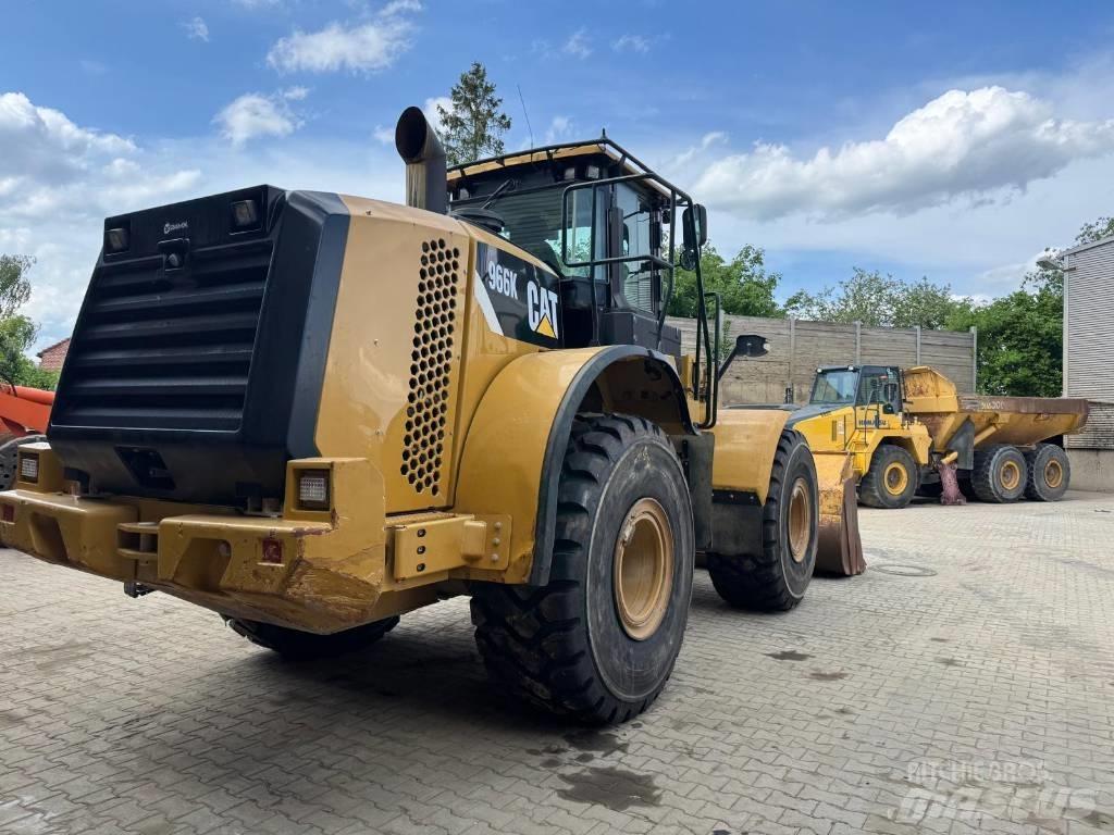 CAT 966 K لوادر بعجل