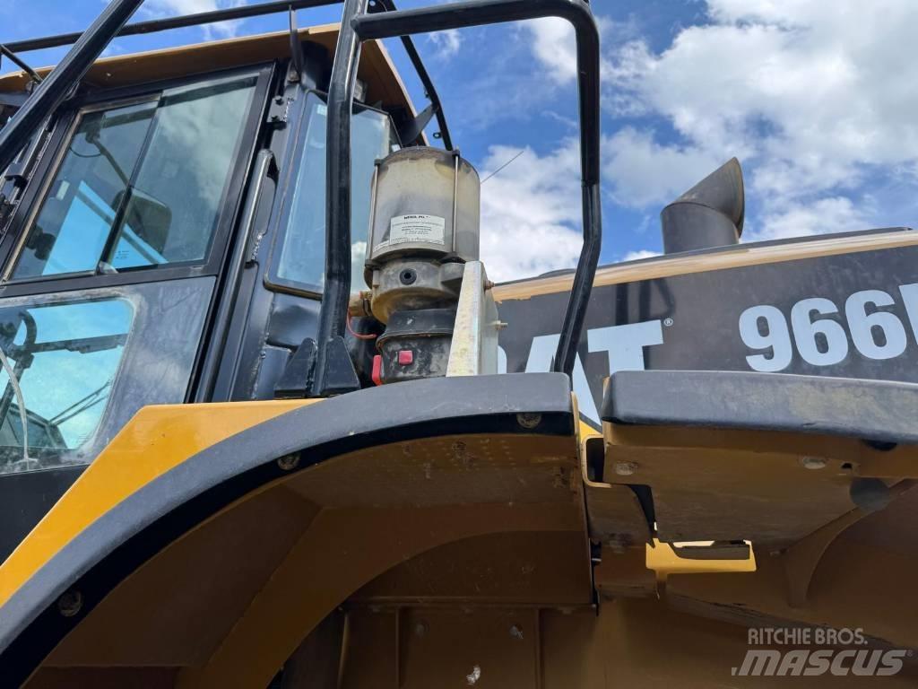 CAT 966 K لوادر بعجل