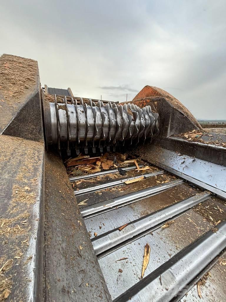 Doppstadt AK640K آلات تمزيق المخلفات