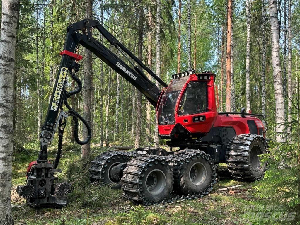 Komatsu 911 حصادات