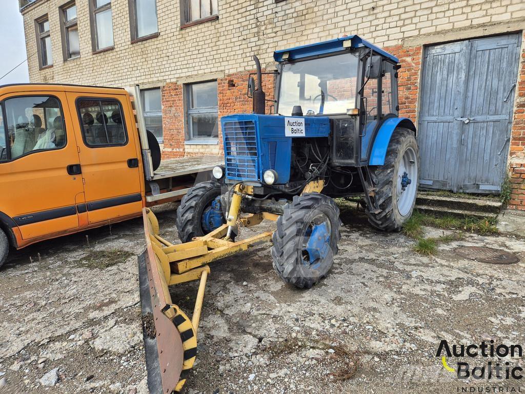MTZ Belarus -82 الجرارات