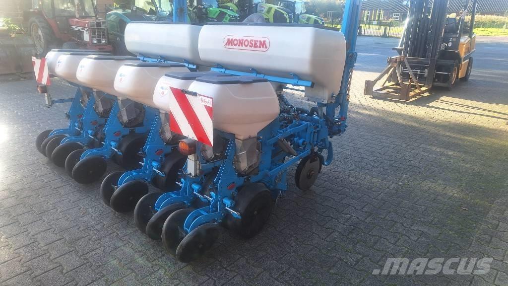 Monosem NG PLUS 6 ماكينات البذر الدقيق
