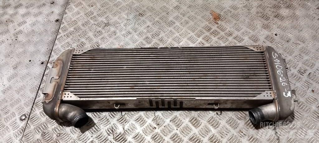 Scania R 420.   1785348 مشعات