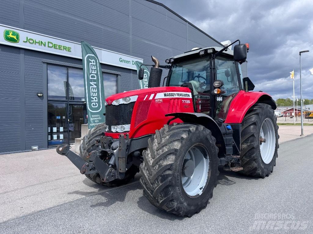 Massey Ferguson 7726 الجرارات