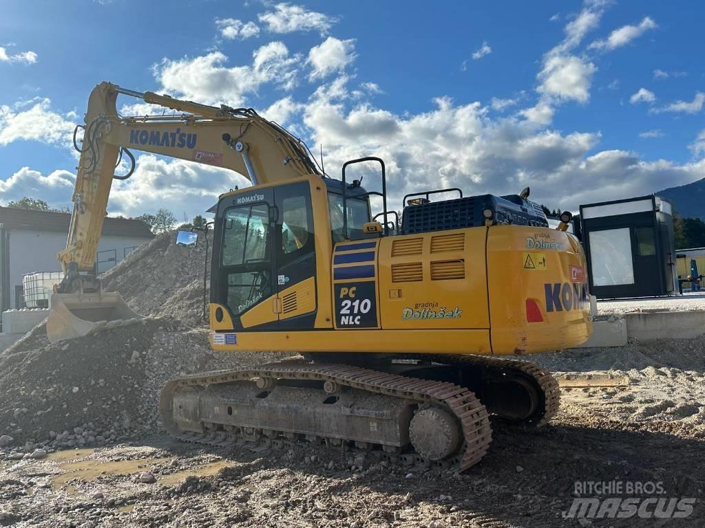 Komatsu PC 210 NLC حفارات زحافة